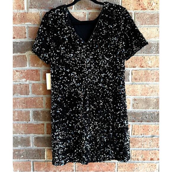 Alex Marie Sequence Short Sleeve Dress - Picture 2 of 4